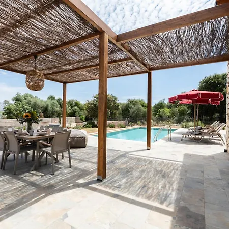τilevoides Nisi Villa