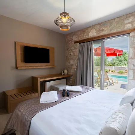 Villa τilevoides Nisi Spartokhórion