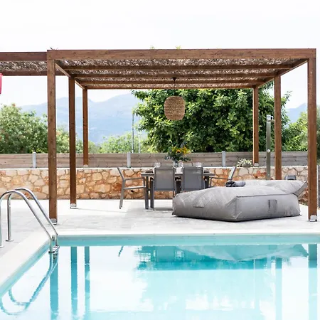 τilevoides Nisi Villa *